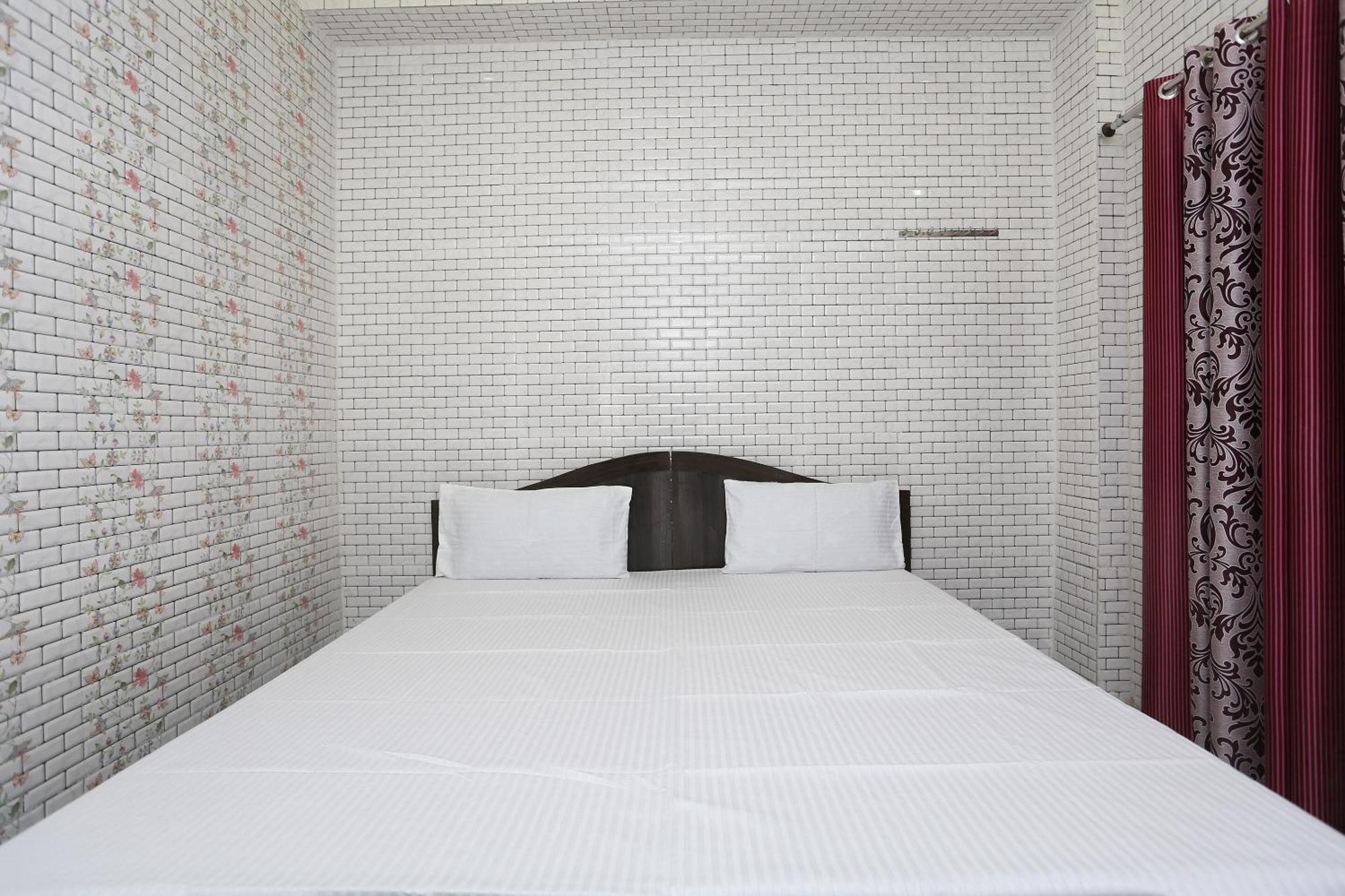 Spot On Hotel Doon Sabri Roorkee Extérieur photo